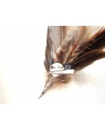 ORO by RACHEL HORNER Feather Hat pin / Brooch ORO by RACHEL HORNER Feather Hat pin / Brooch